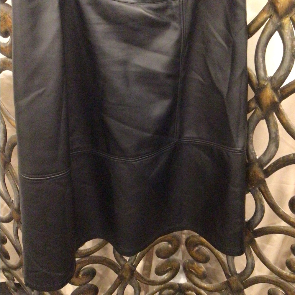 Leather-like mid length skirt